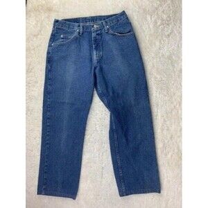 Wrangler Size 31x30 Mens Jeans (Actual Inseam 27.5) Cotton Med Wash